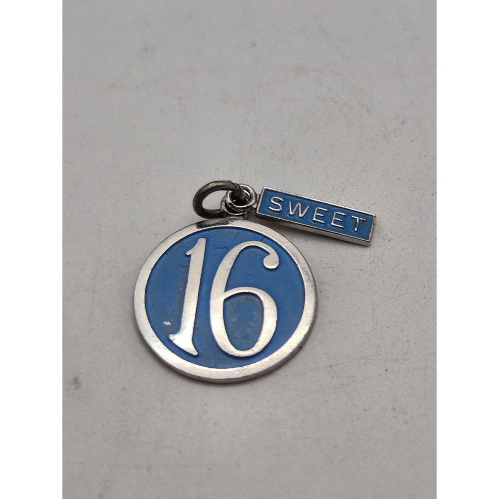 Vintage Sterling‎ Silver Blue Enamel Sweet 16 Birthday Charm Pendant 925 Round